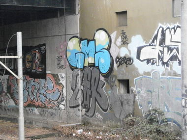 Graffiti Bombing in Hamburg - Photo by Zane_one