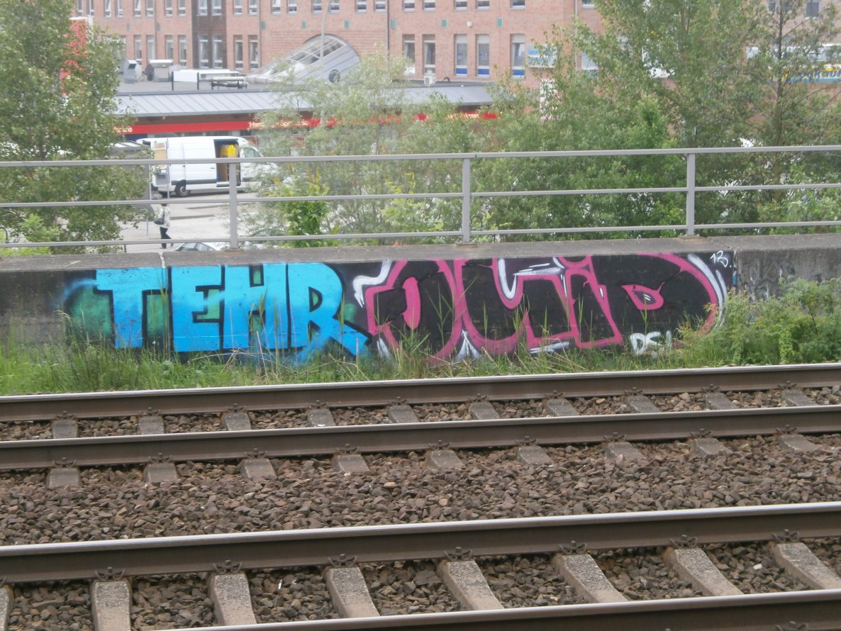 Graffiti Wall in Hamburg - Photo by Zane_one - tehr, quid, hamburg (2013)