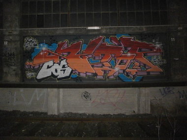 Graffiti Wall in Hamburg - Photo by Zane_one - zztop, cos, end