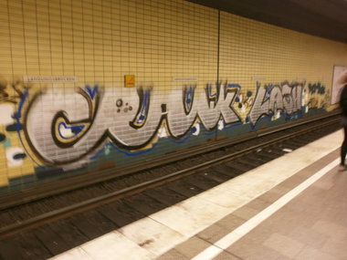 Graffiti Wall in Hamburg - Photo by Zane_one - crank, lash, bs (2012)