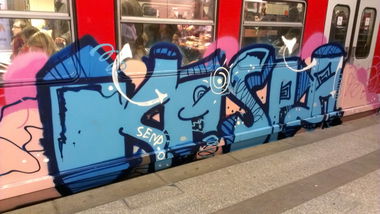 Graffiti Train in Hamburg - Photo by Zane_one - kaspa, chose, ems (2013)
