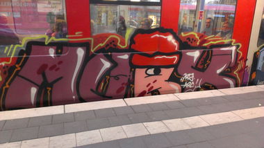 Graffiti Train in Hamburg - Photo by Zane_one - Murx, yrz, arc (2013)