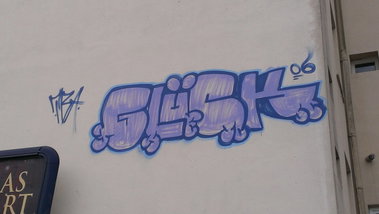 Graffiti Wall in Hamburg - Photo by Zane_one - Glück, tba (2009)