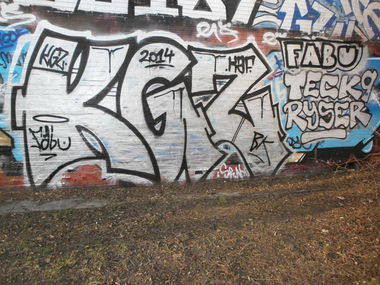 Graffiti Wall in Hamburg - Photo by Zane_one - kgz, teck9, kaf (2014)
