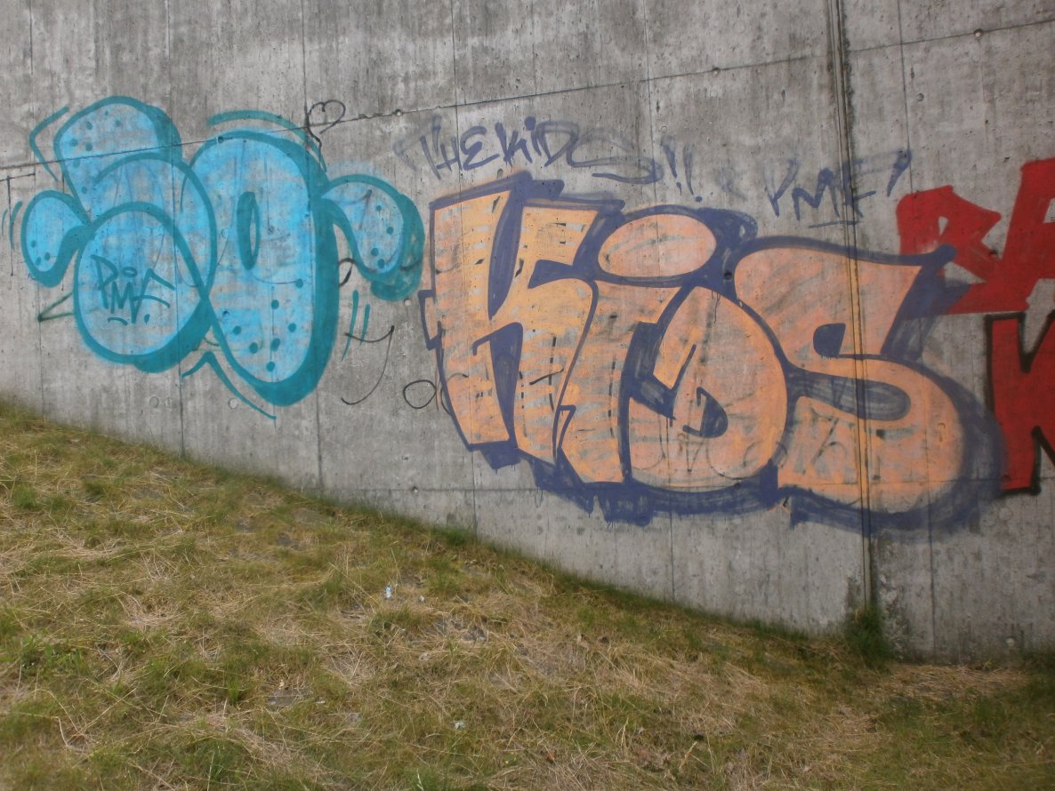 Graffiti Wall in Hamburg - Photo by Zane_one (2013)