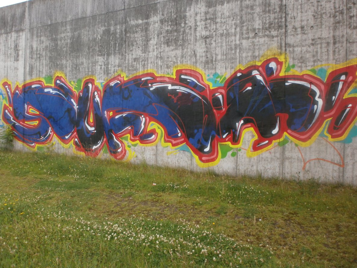 Graffiti Wall in Hamburg - Photo by Zane_one - suf (2012)