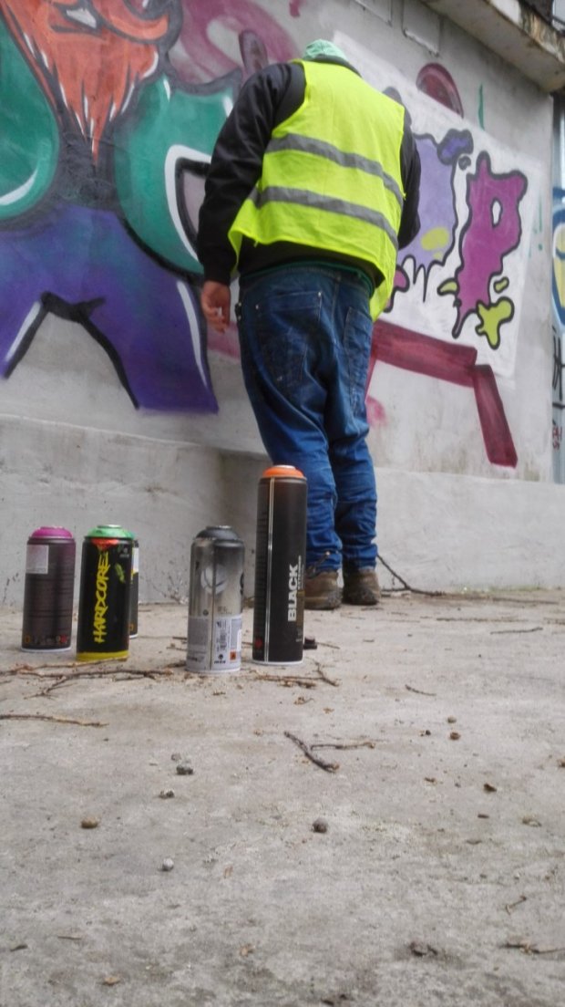 Graffiti Artwork - Photo by Zapek