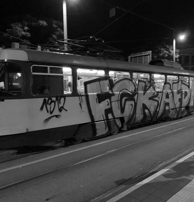 Graffiti Train - Photo by Zecke247 - Leipzig