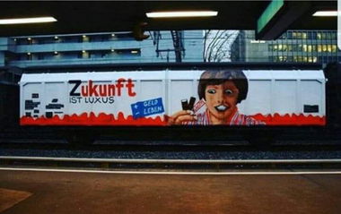 Graffiti Train - Photo by Zecke247