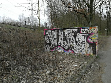 Graffiti Wall in BERLIN  - Photo by Zecke247 - VLR, Berlin