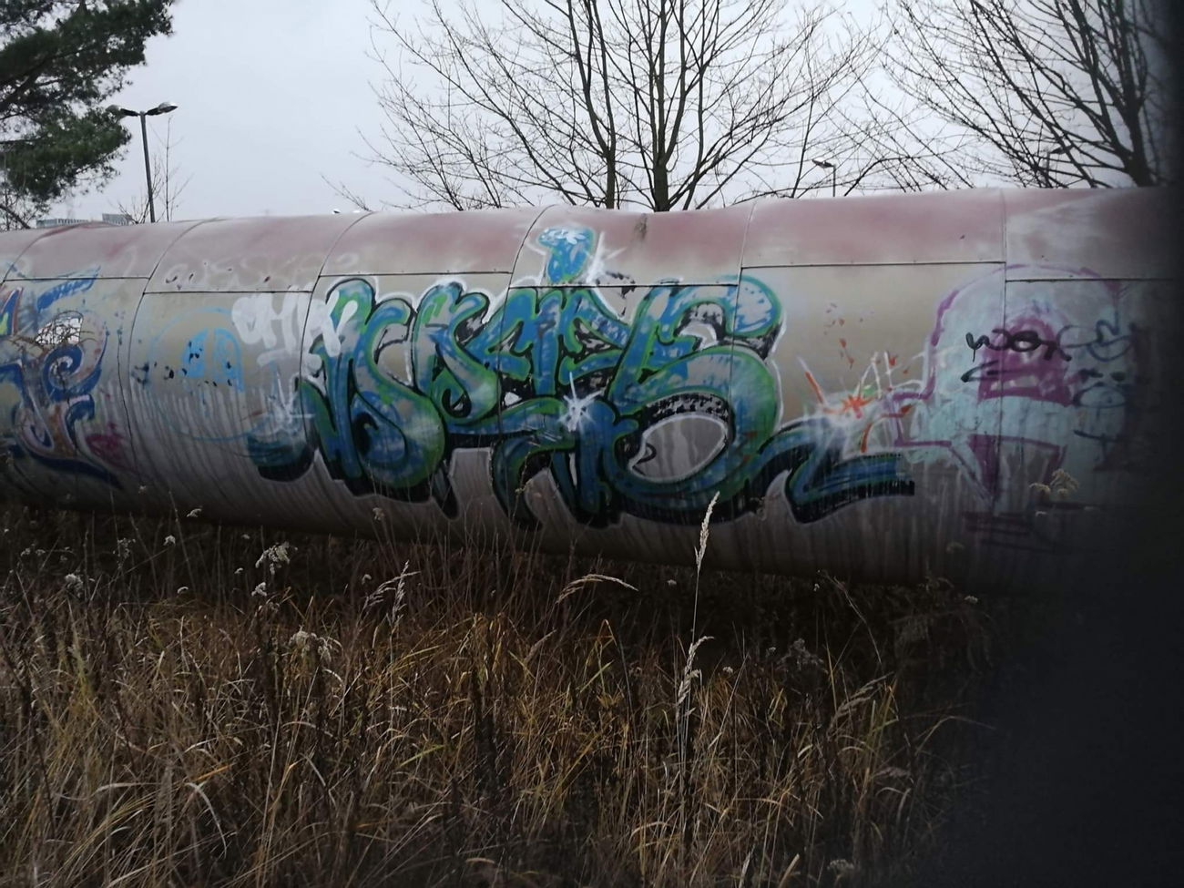 Graffiti Wall - Photo by Zecke247 - Dris, Marzahn