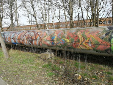 Graffiti Wall in BERLIN  - Photo by Zecke247