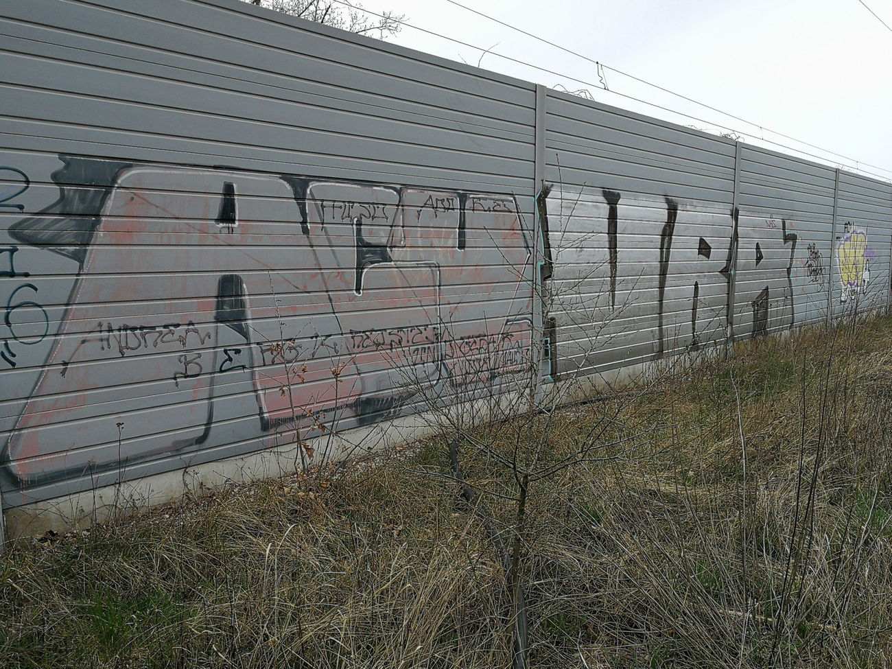 Graffiti Wall in BERLIN  - Photo by Zecke247 - acv, Berlin