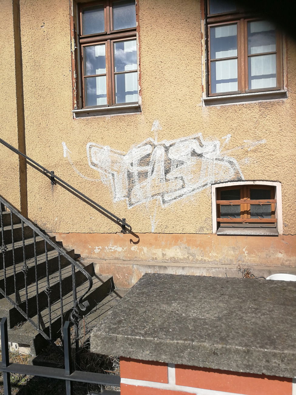 Graffiti Wall - Photo by Zecke247 - Fls, Berlin