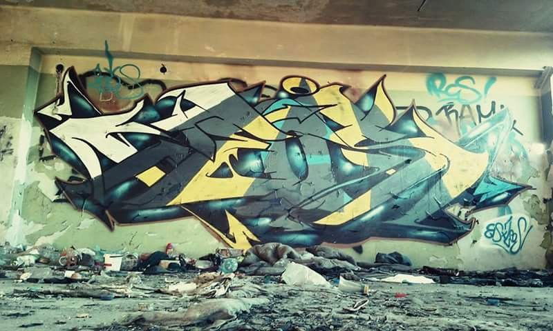 Graffiti Wall - Photo by ZeosOner