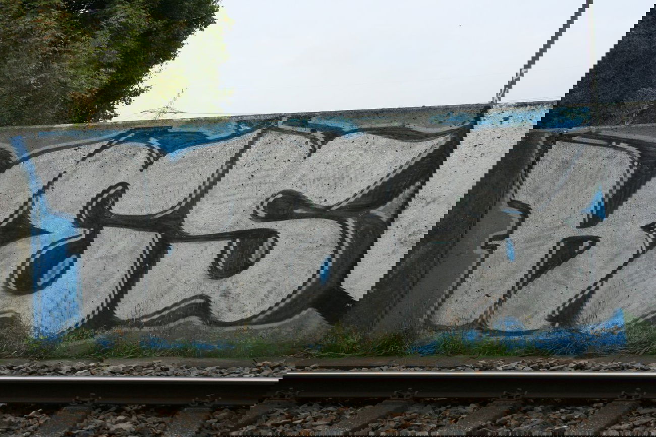 Graffiti Bombing in Dortmund - Photo by ZerOne - KES