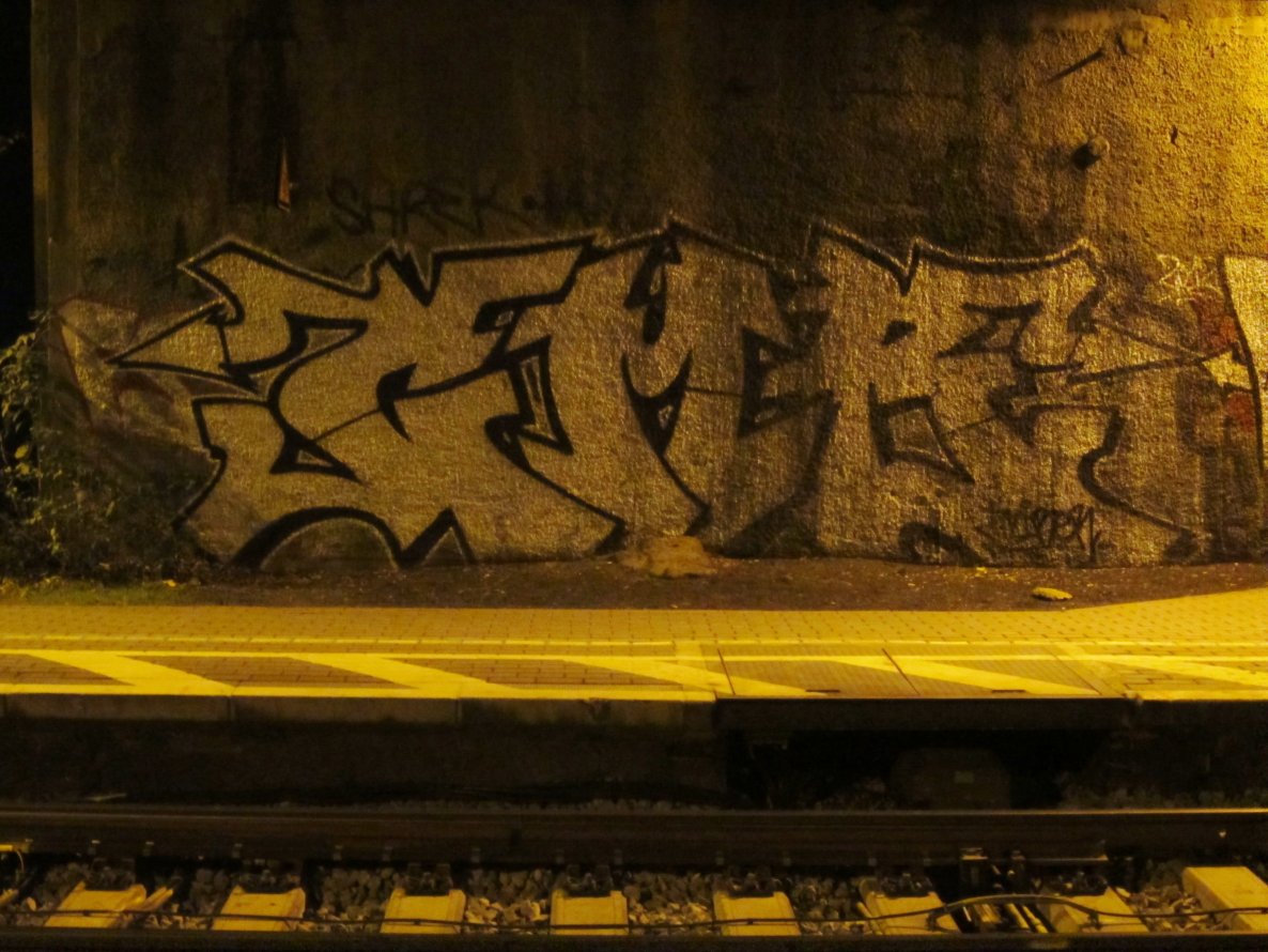 Graffiti Bombing in Dortmund - Photo by ZerOne - CMB (2012)