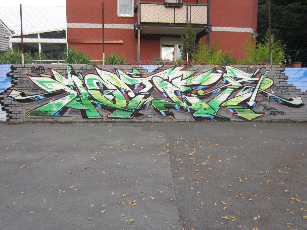 Graffiti Wall - Photo by ZerOne (2013)