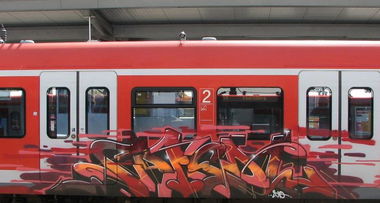 Graffiti Train in München - Photo by ZeroFuxGiven - Capsol, Munich (2010)