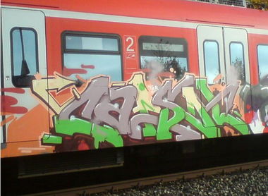 Graffiti Wall in München - Photo by ZeroFuxGiven - Capsol