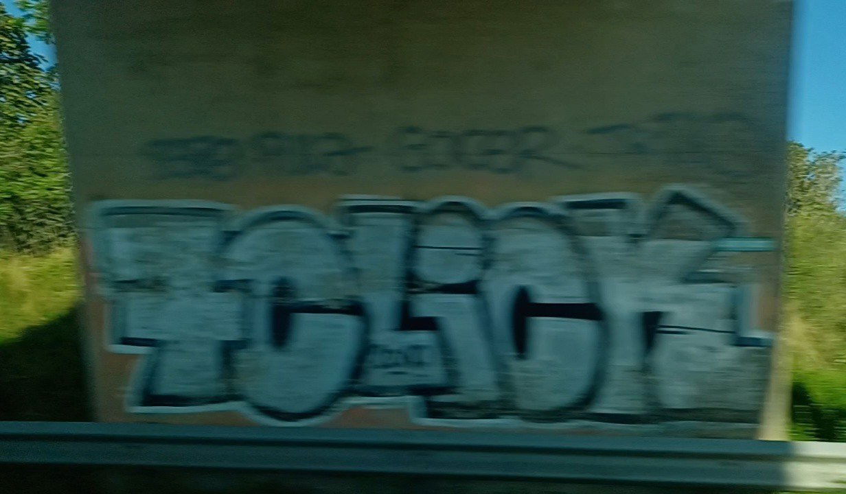 Graffiti Wall in France - Photo by ZeroGraffiti - 7Click