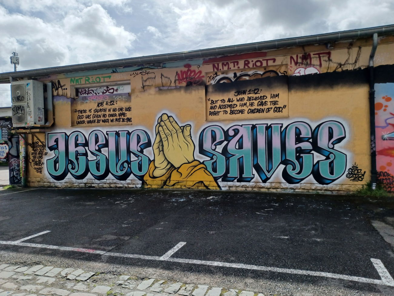 Graffiti Wall in Luxembourg - Photo by ZeroGraffiti - Seop, JesusSaves (2023)