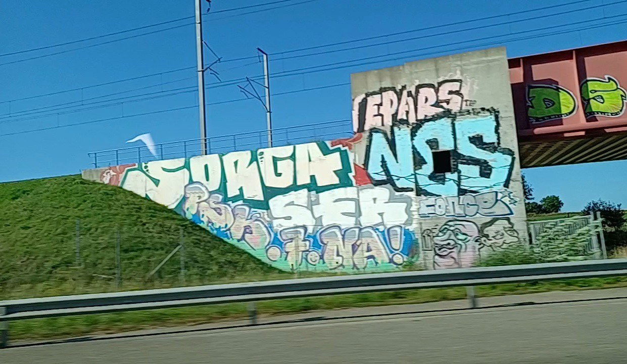 Graffiti Wall in France - Photo by ZeroGraffiti - Sorga, Nes, Epars