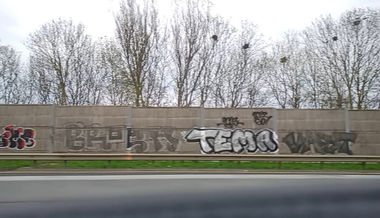 Graffiti Wall in Luxembourg - Photo by ZeroGraffiti - Brosh, Tema, Vast