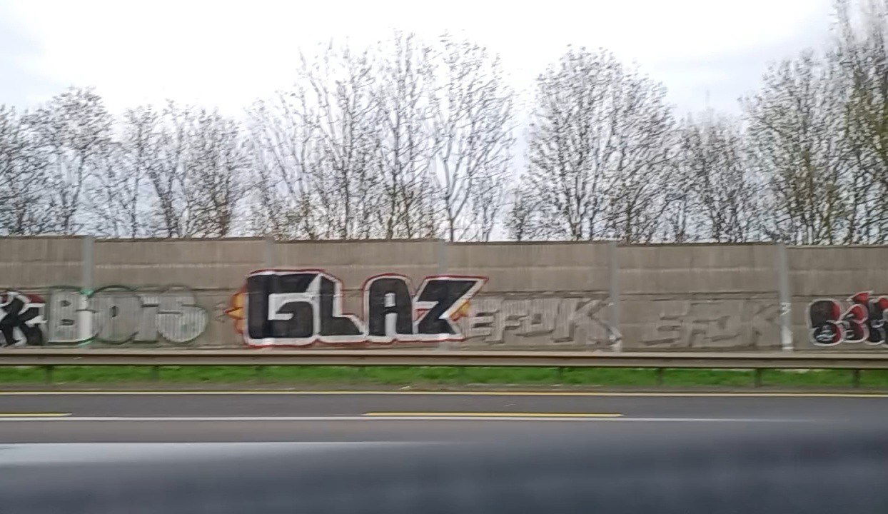Graffiti Wall in Luxembourg - Photo by ZeroGraffiti - Bois, Glaz, Efok