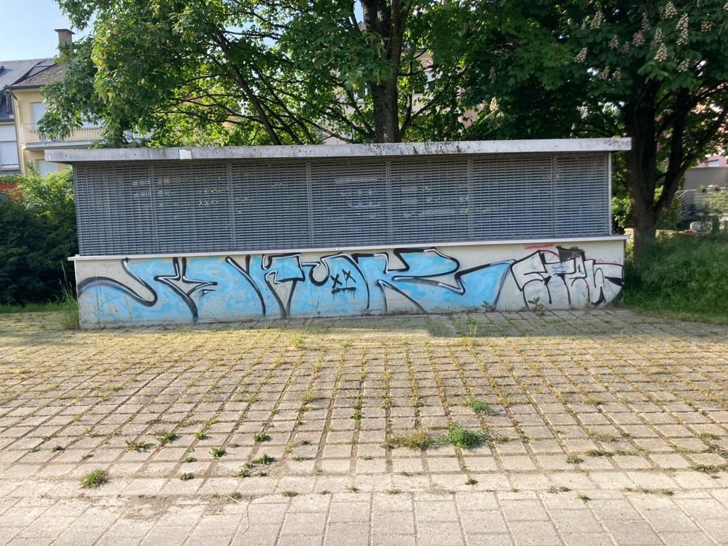 Graffiti Wall in Luxembourg - Photo by ZeroGraffiti - Saruk, Stew