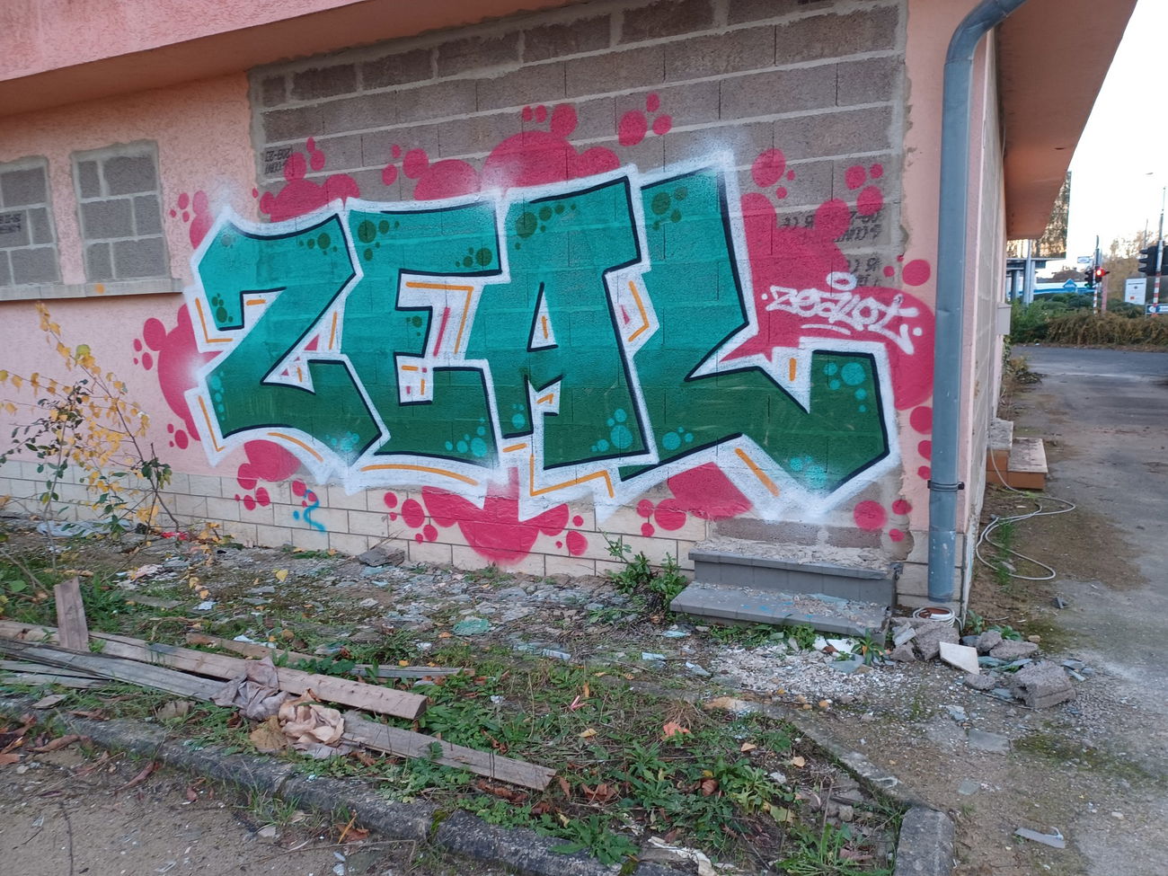 Graffiti Wall in Luxembourg - Photo by ZeroGraffiti - Zealot (2023)