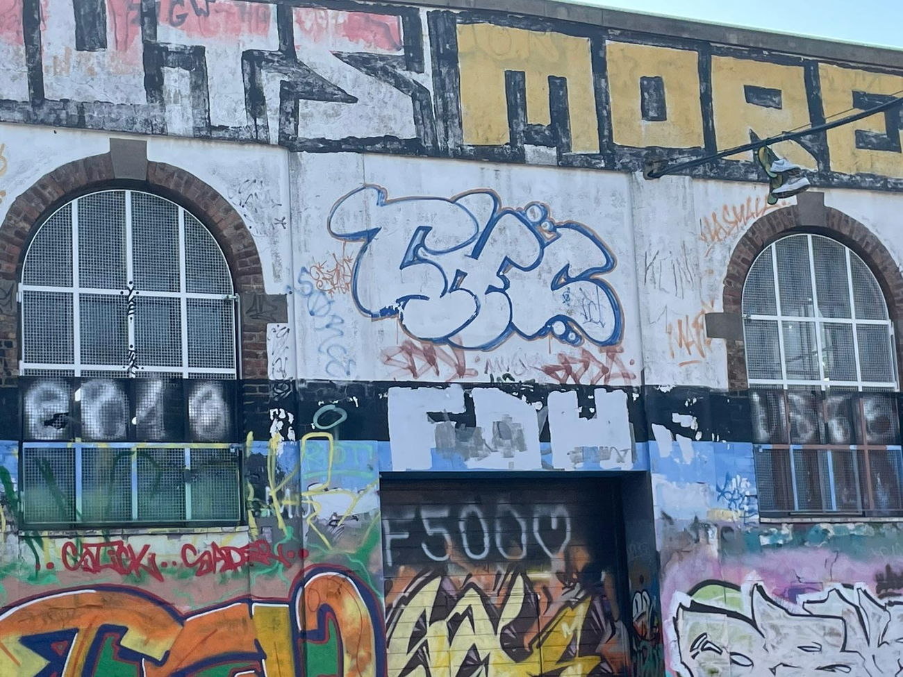 Graffiti Wall - Photo by ZeroGraffiti - Auto, THC