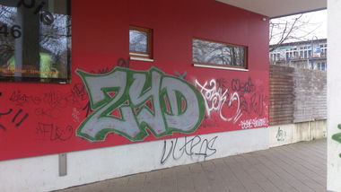 Graffiti Bombing - Photo by ZeroYD
