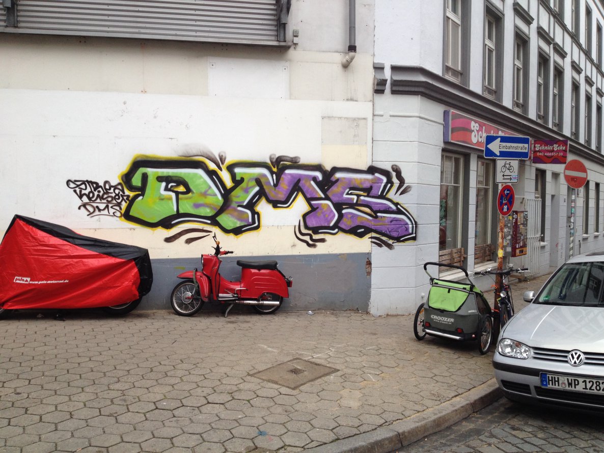 Graffiti Bombing in Hamburg - Photo by ZertsSMD - DMS, Strez, Keiser (2014)