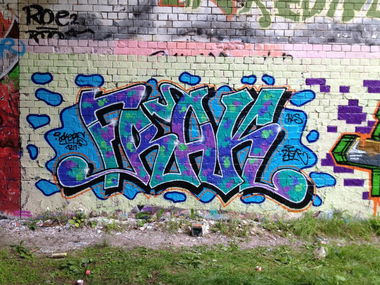 Graffiti Wall in Berlin - Photo by ZiER - frak, jks, jks121 (2012)