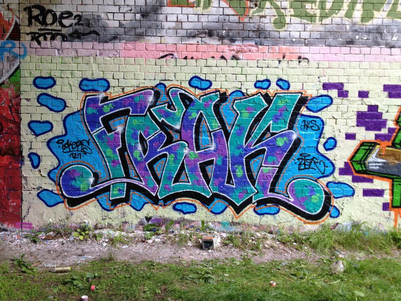 Graffiti Wall in Berlin - Photo by ZiER - frak, jks, jks121 (2012)