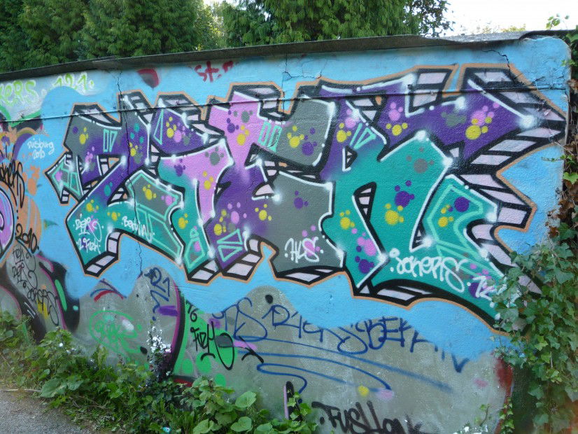 Graffiti Wall in Duisburg - Photo by ZiER - zier, cier, jokers (2010)