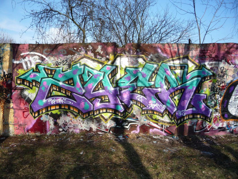 Graffiti Wall in Berlin - Photo by ZiER - zier, cier, jks (2012)