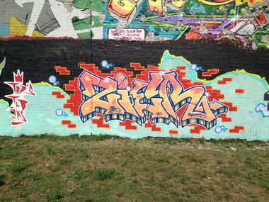 Graffiti Wall in Berlin - Photo by ZiER - zier, jks, jks121 (2013)
