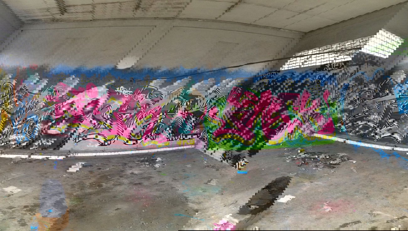 Graffiti Wall in Quezon City - Photo by ZiER - Zier, batos, raick (2013)