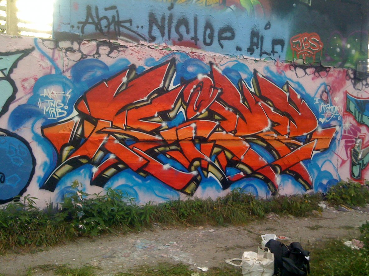 Graffiti Wall - Photo by Zipe196 - Mrb.Tng, Zipe.sipe. (2014)