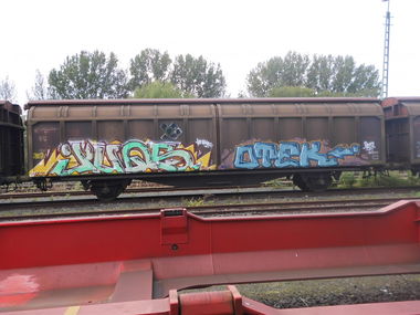 Graffiti Train - Photo by Zivilpolizist - YUQS, YUXER, UHUS