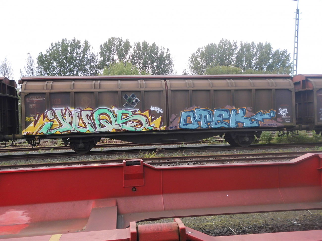 Graffiti Train - Photo by Zivilpolizist - YUQS, YUXER, UHUS