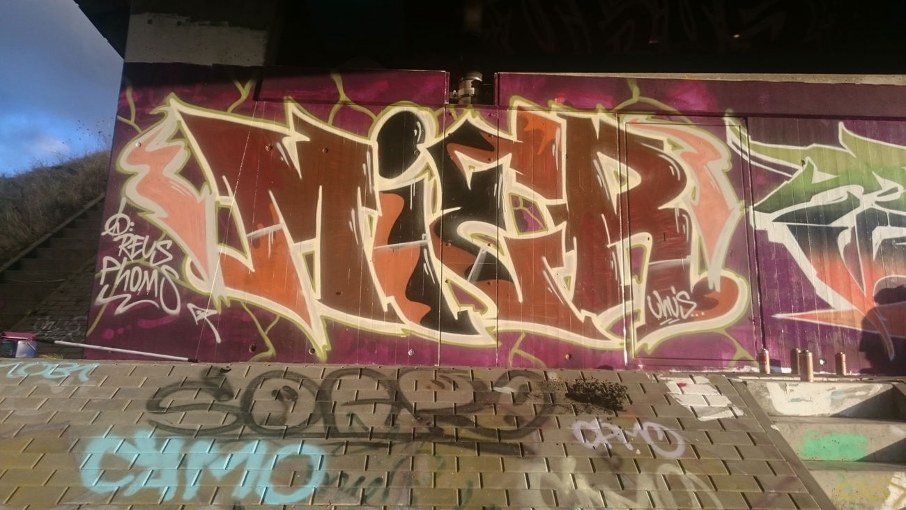 Graffiti Wall - Photo by Zivilpolizist