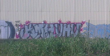 Graffiti Bombing - Photo by Zivilpolizist - Uhus, Uhuz, Uhu