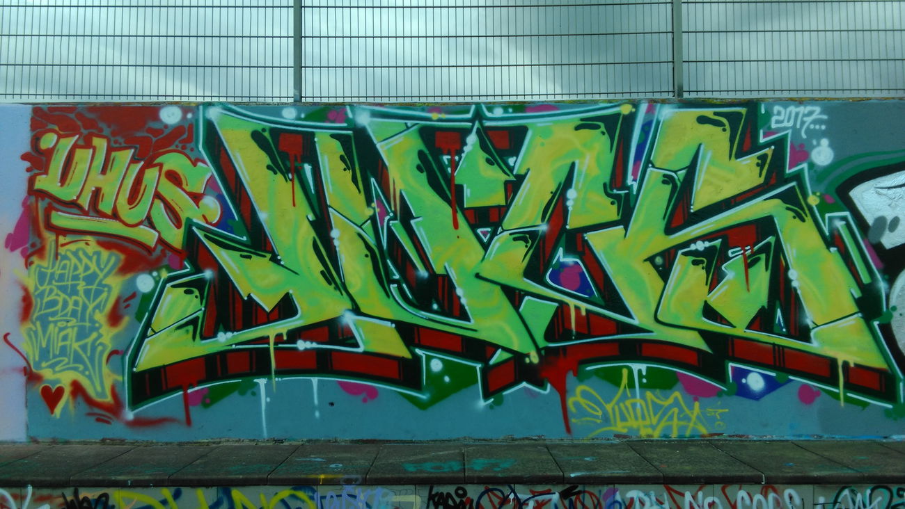 Graffiti Wall - Photo by Zivilpolizist - YUX, YUQS, YUGS