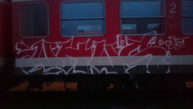 Graffiti Train - Photo by Zivilpolizist - UHUS, UHUZ, UHU