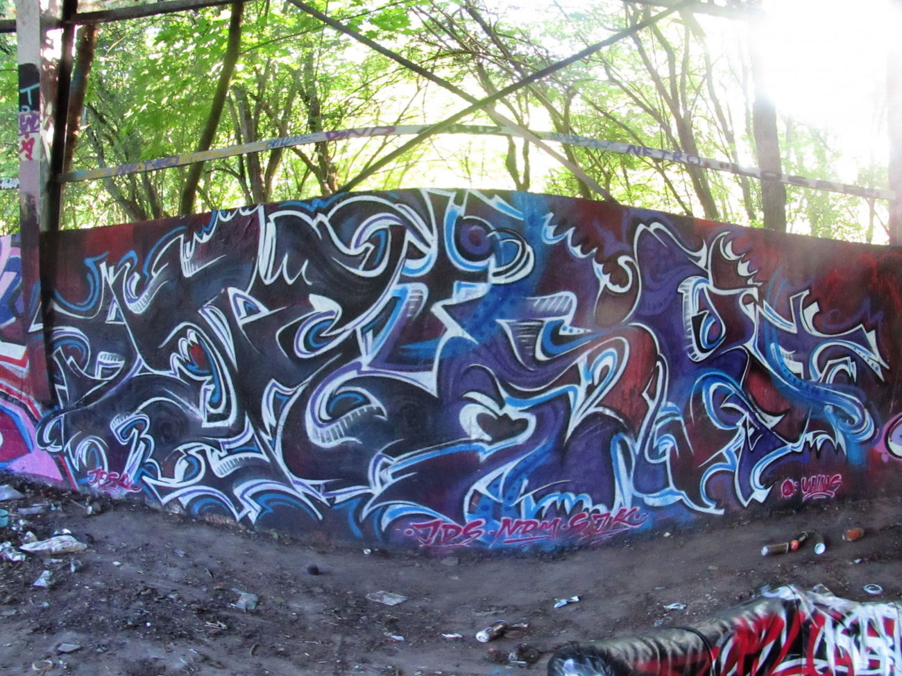 Graffiti Wall - Photo by Zivilpolizist - NRM, JEZK, JESK