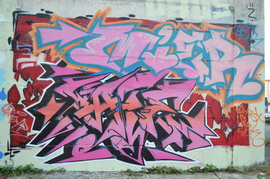 Graffiti Wall - Photo by Zivilpolizist - UHUS, UHU, UHUZ