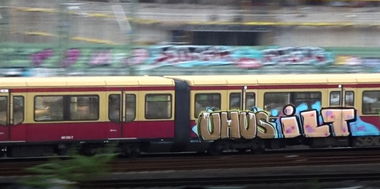 Graffiti Train - Photo by Zivilpolizist - UHUS, ILT, UNIK